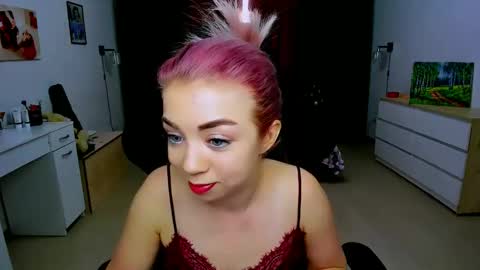 Nicole online show from December 20, 7:12 am