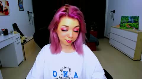 Nicole online show from December 29, 10:34 am