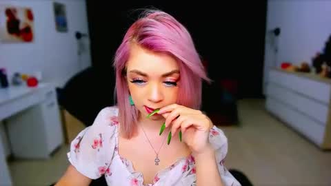 Nicole online show from January 15, 10:49 am