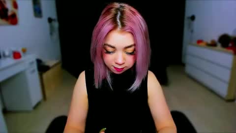 Nicole online show from January 20, 6:31 am