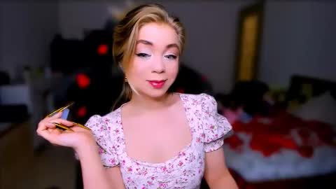 Nicole online show from March 2, 4:47 am