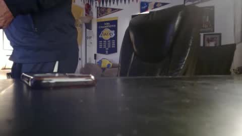 blk_nthick online show from December 4, 2:31 am