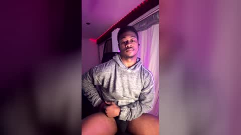 blkpantha_ online show from April 24, 10:50 am