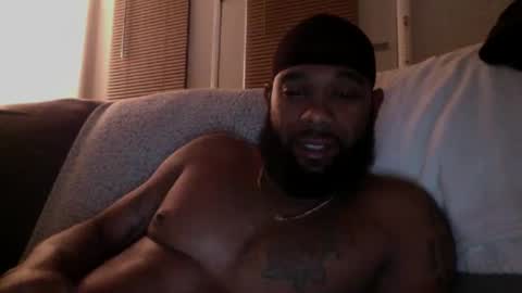 blksurfher online show from December 4, 4:11 am