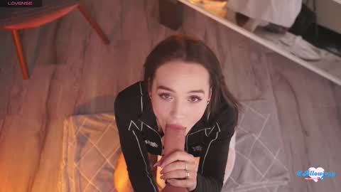 Amy online show from September 30, 7:13 am