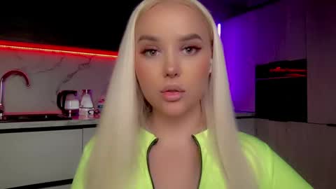 Lana online show from January 19, 6:53 am