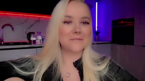 Lana online show from February 20, 6:24 pm