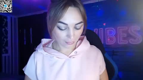 Meryem online show from November 10, 8:35 am