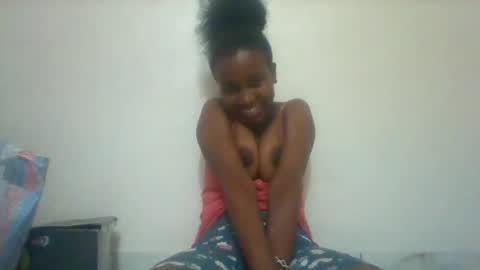 blonde online show from February 11, 4:56 pm