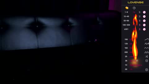 Snapshot of blondesjoy chatting on November 12, 8:52 pm Dana online show from November 12, 8:52 pm