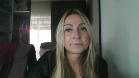 Iren online show from October 12, 9:19 am