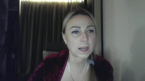 Iren online show from October 18, 6:41 pm