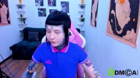 Mary online show from February 2, 10:47 am