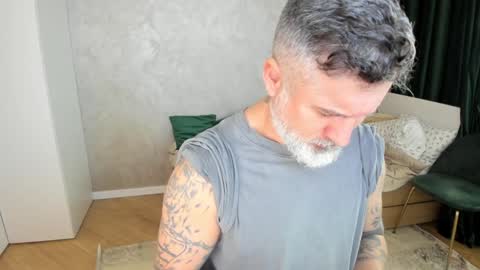 Snapshot of blowmyxxl chatting on February 8, 8:52 am Nico online show from February 8, 8:52 am