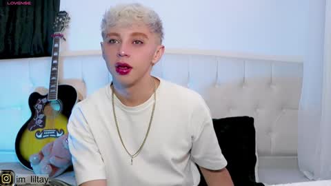 TAY   online show from January 12, 1:48 pm