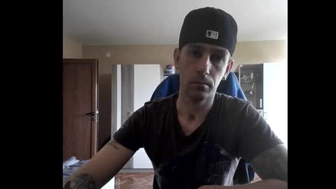 Runaway online show from October 17, 12:08 pm