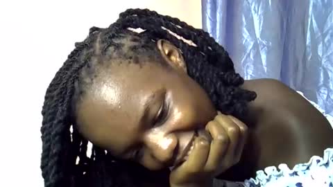 blue_savagee online show from November 19, 5:40 am