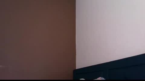 Snapshot of blueaby1 chatting on September 22, 1:07 am blueaby1 online show from September 22, 1:07 am