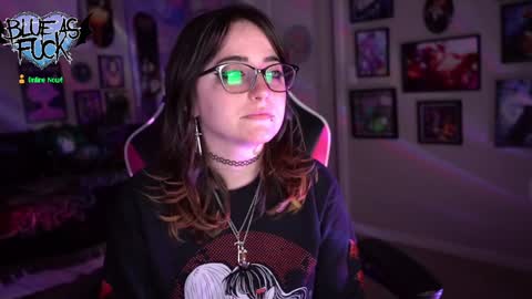 Snapshot of blueasfuck chatting on January 10, 1:42 am Blue online show from January 10, 1:42 am