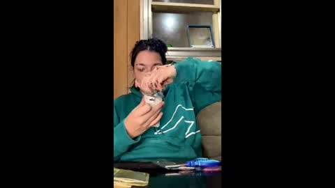 Snapshot of blueeyedbeauty92 chatting on November 7, 3:28 am blueeyedbeauty92 online show from November 7, 3:28 am