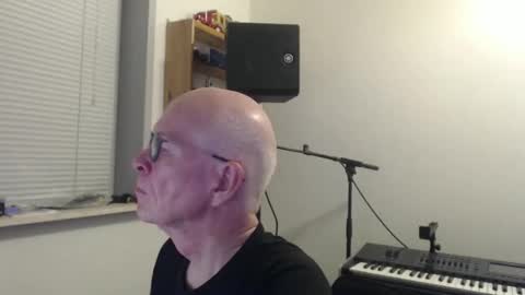 Snapshot of blueeyesn8 chatting on November 17, 6:57 pm blueeyesn8 online show from November 17, 6:57 pm