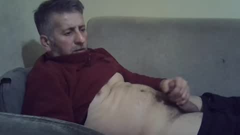 Snapshot of bluehot59 chatting on December 24, 6:06 pm blue online show from December 24, 6:06 pm