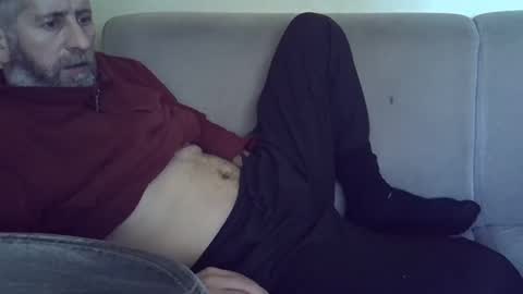 Snapshot of bluehot59 chatting on January 19, 12:06 pm blue online show from January 19, 12:06 pm