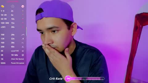 Snapshot of bluehsunny chatting on November 29, 12:35 am alexander online show from November 29, 12:35 am