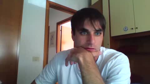 Snapshot of bluejoee chatting on November 6, 1:45 pm bluejoee online show from November 6, 1:45 pm