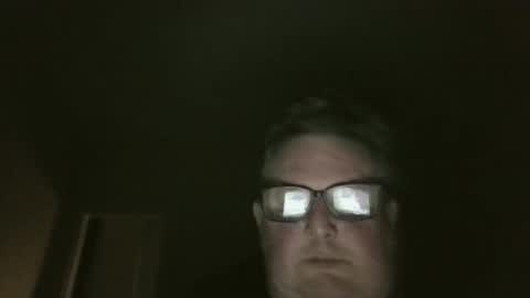 Snapshot of bluemoose70 chatting on February 1, 4:14 am bluemoose70 online show from February 1, 4:14 am