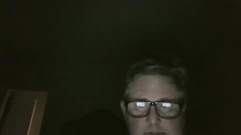 Snapshot of bluemoose70 chatting on February 8, 4:03 am bluemoose70 online show from February 8, 4:03 am