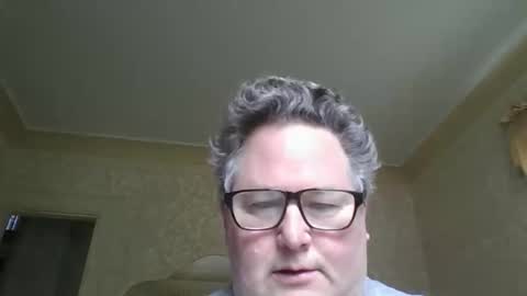 Snapshot of bluemoose70 chatting on November 6, 5:47 pm bluemoose70 online show from November 6, 5:47 pm