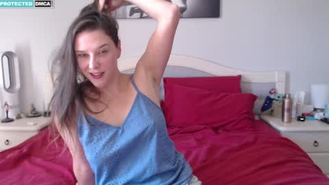 Snapshot of bluexstacey chatting on November 3, 6:47 am Stacey online show from November 3, 6:47 am