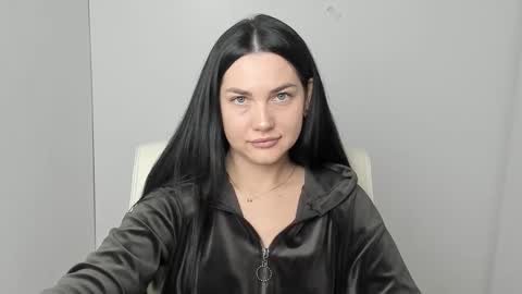 Kelly online show from October 2, 5:36 am