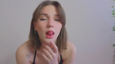 blush_and_breathe online show from March 9, 8:29 am