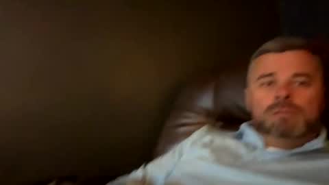 Snapshot of bmatt1903 chatting on December 3, 11:02 pm BMATT1903 online show from December 3, 11:02 pm