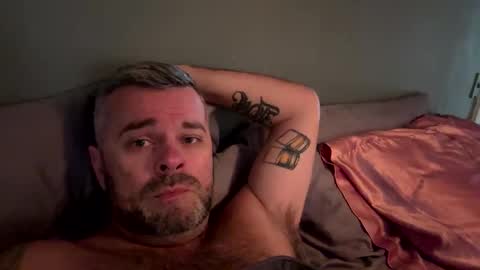 Snapshot of bmatt1903 chatting on January 4, 3:39 pm BMATT1903 online show from January 4, 3:39 pm