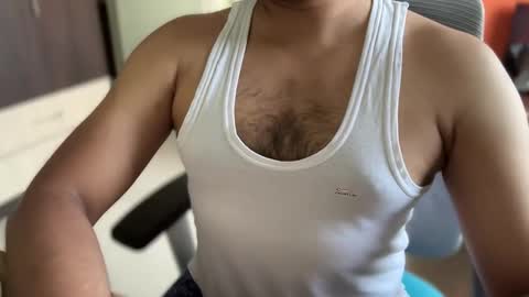 Snapshot of bmporn87 chatting on November 10, 5:17 am Horny Ben online show from November 10, 5:17 am