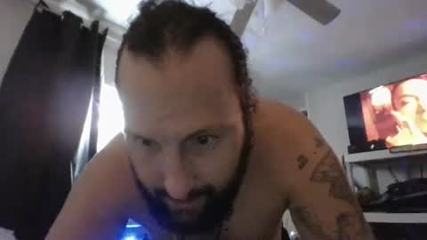 bobbyq2969 online show from October 3, 9:56 pm