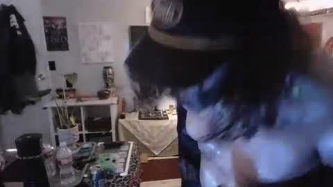 bobbyq2969 online show from October 7, 9:45 pm