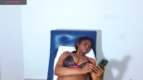 danna online show from January 21, 10:30 am