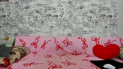 bodyana     GIRLS SOLO ACCOUNT  cutie yana online show from April 10, 11:15 am