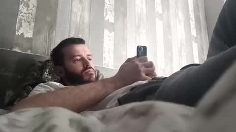 Snapshot of boefertje001 chatting on March 4, 9:07 am Bandit online show from March 4, 9:07 am