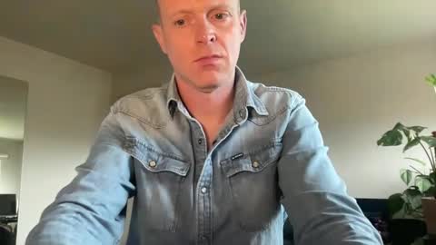 ask me online show from March 11, 11:01 am