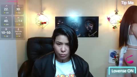 Snapshot of bom_bomx chatting on December 14, 3:23 am Paris online show from December 14, 3:23 am