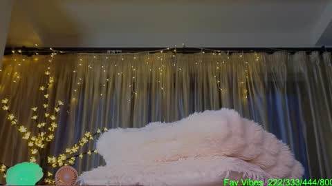 Bomb Ass online show from November 17, 3:07 pm