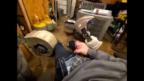 bombinshaman online show from December 4, 4:38 pm