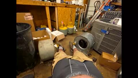 bombinshaman online show from April 17, 3:26 pm