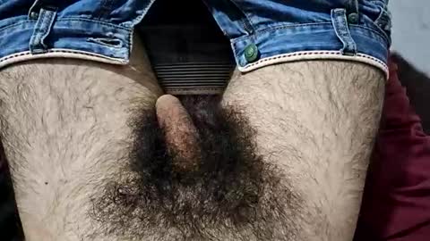 Im Bom - Tip if You Liked my Hairy Body - Private Show is Open - Read more about me in the bio below online show from April 10, 8:19 am