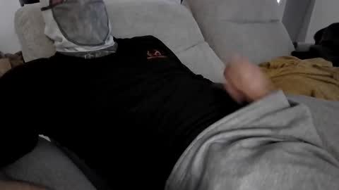 Snapshot of bonedtobewild chatting on October 27, 1:37 pm Nono online show from October 27, 1:37 pm